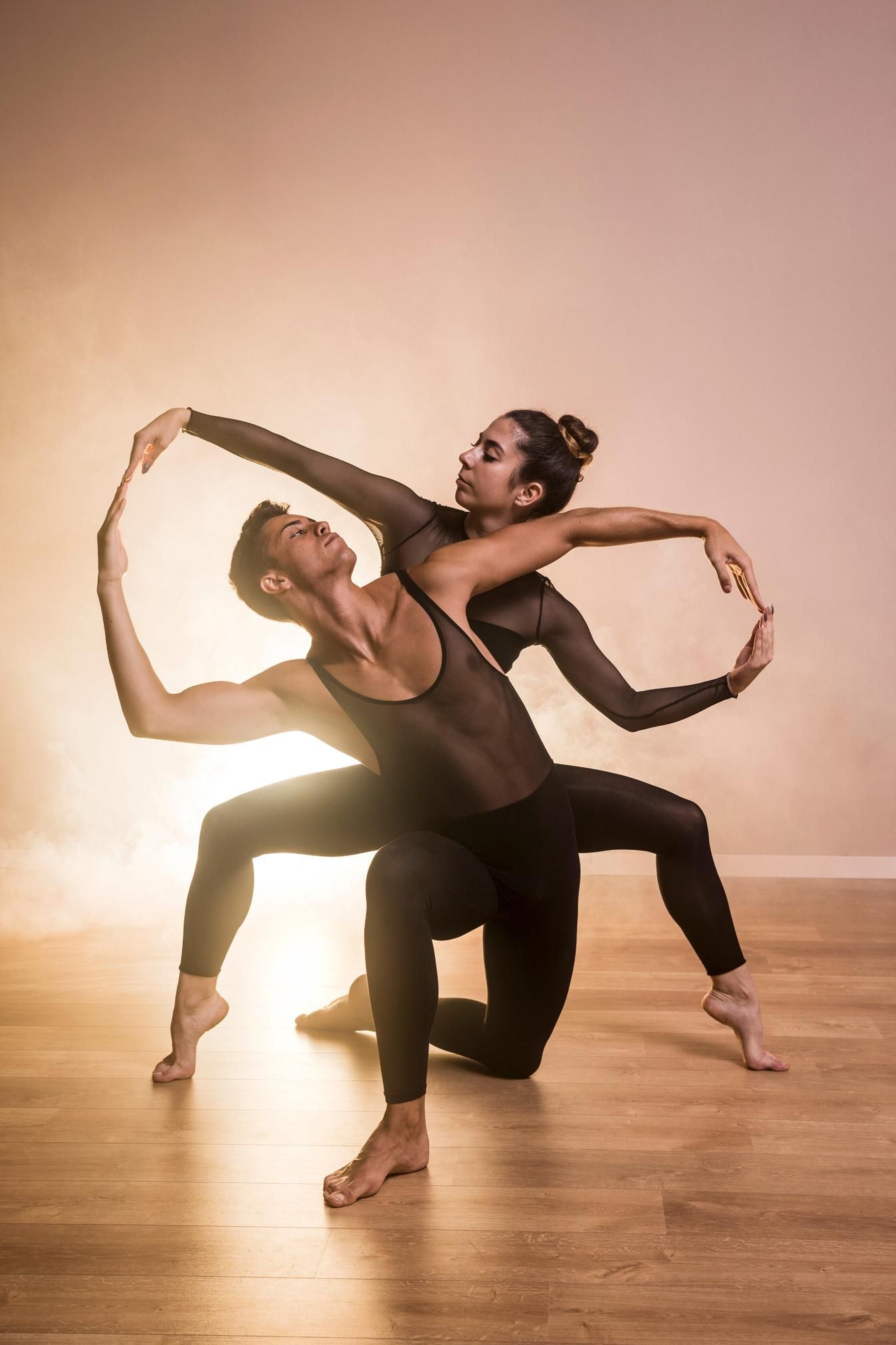 1344x2016 All Contemporary Dance Classes in London: A Variety of Exercises