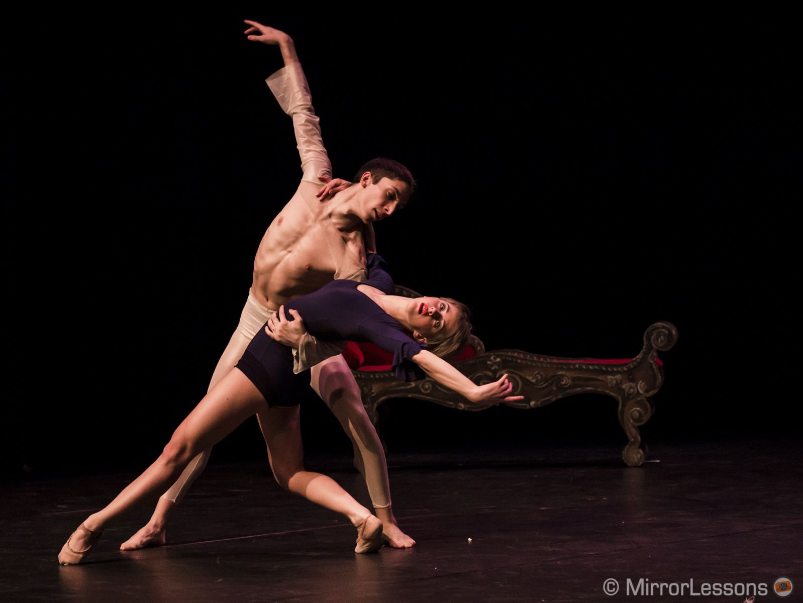 1598x1200 Contemporary Dance in Moncalieri: Pushing the Lumix GX7's autofocus to the limit