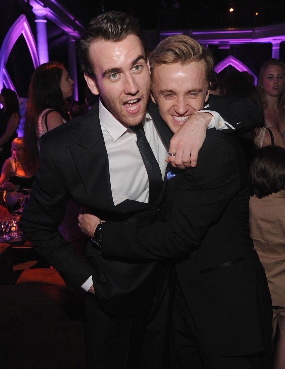 927x1200 Tom Felton wallpaper