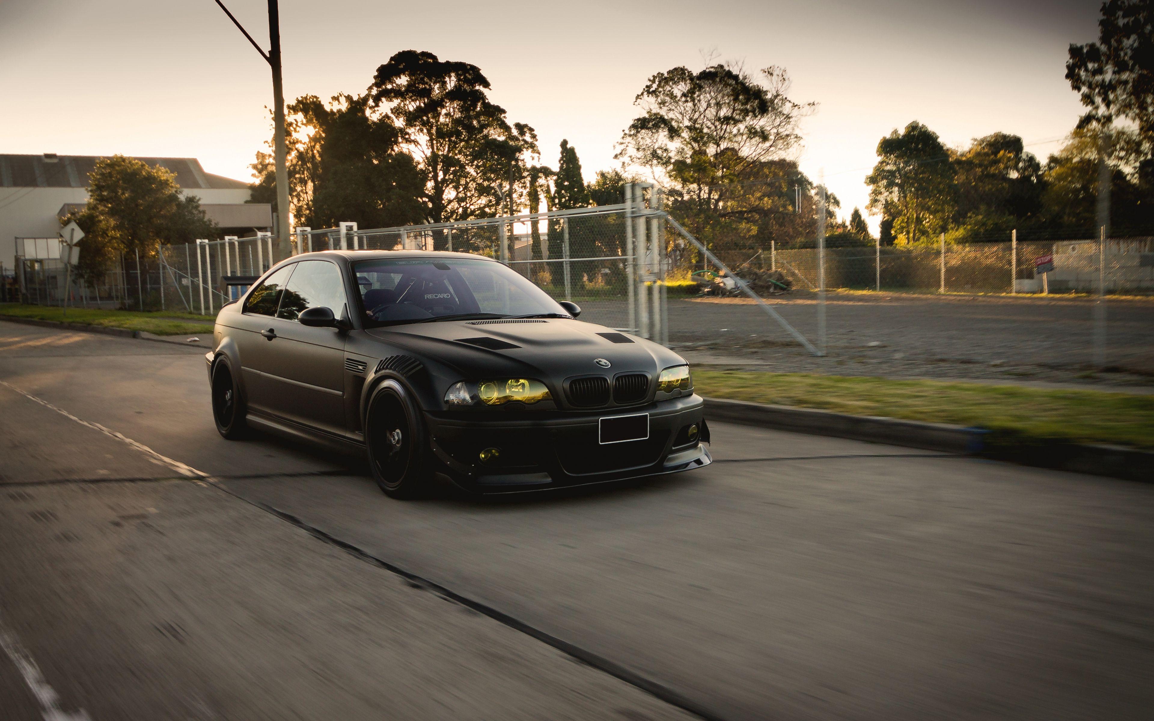 3840x2400 4K Car Wallpaper