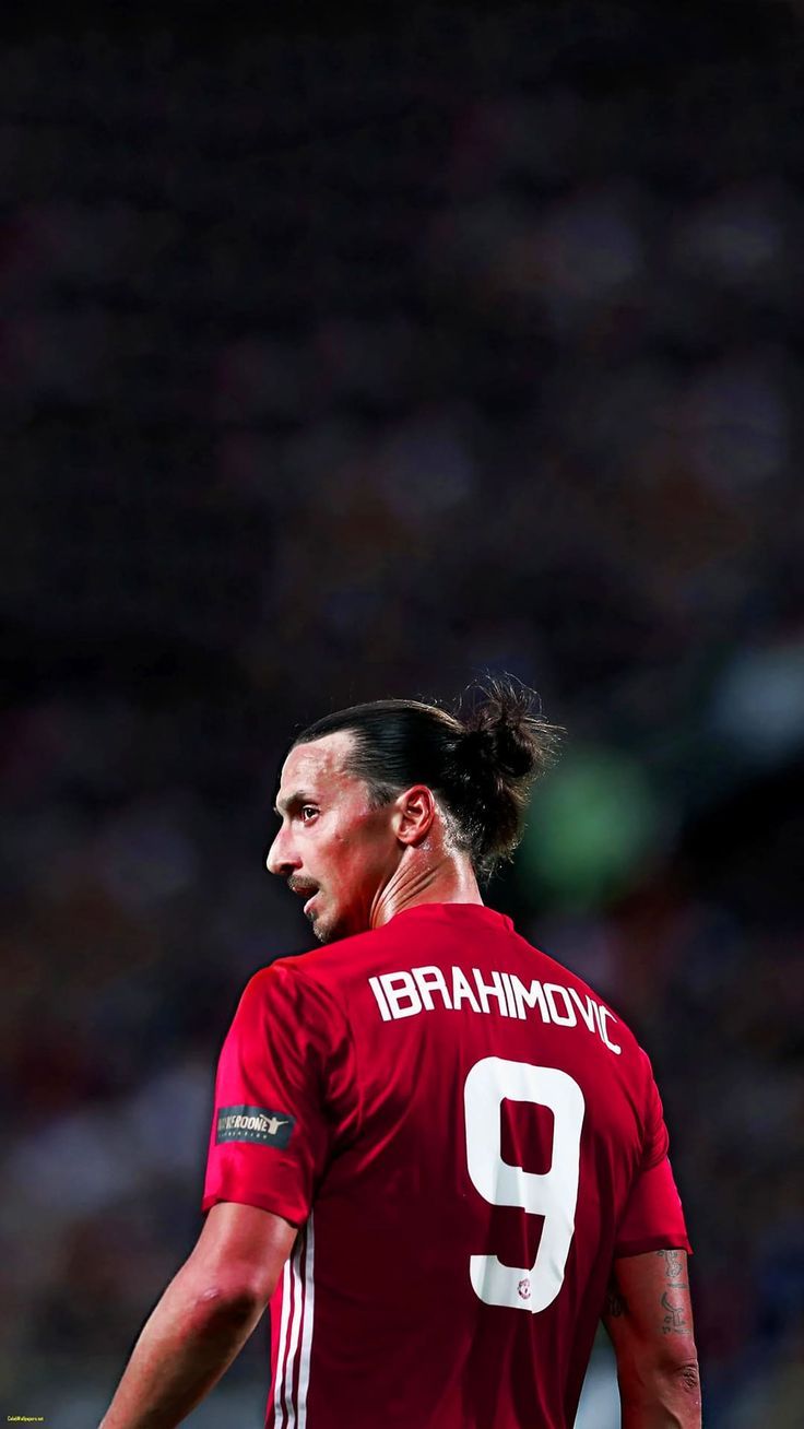 736x1308 Ibrahimovic Wallpaper