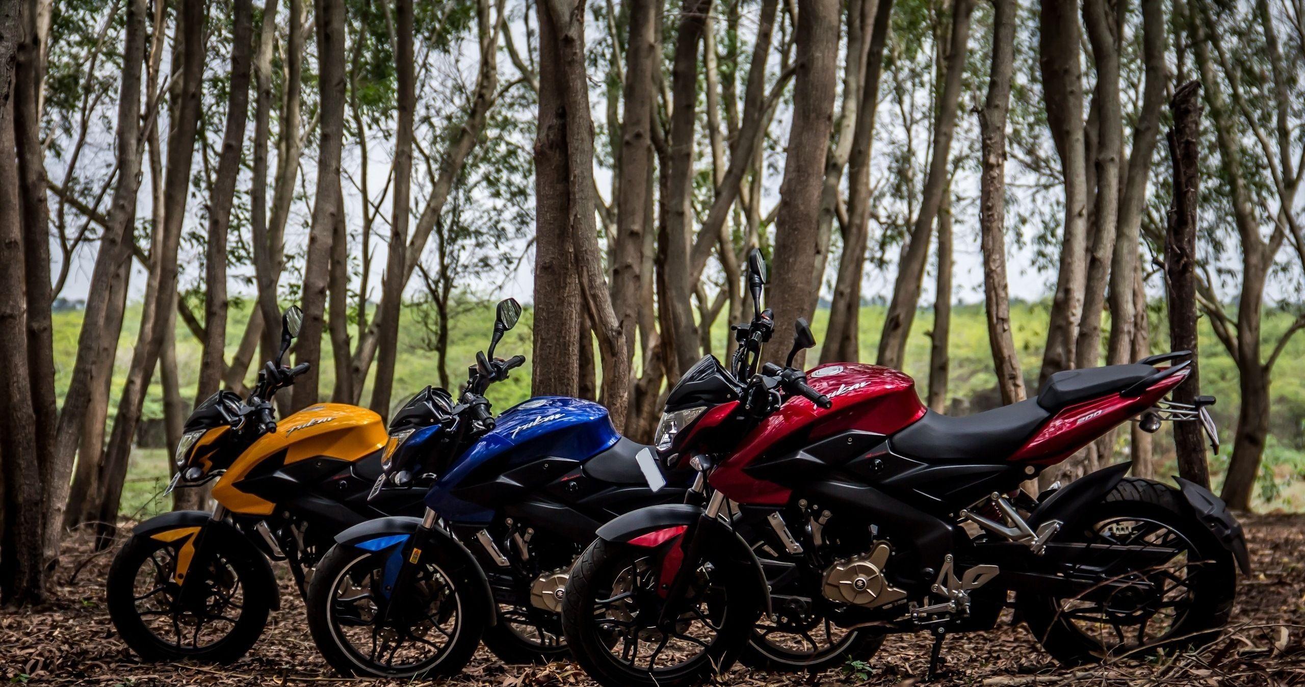 2560x1348 Bajaj Pulsar 200 NS Price, Reviews, Colors, Loan EMI, Mileage