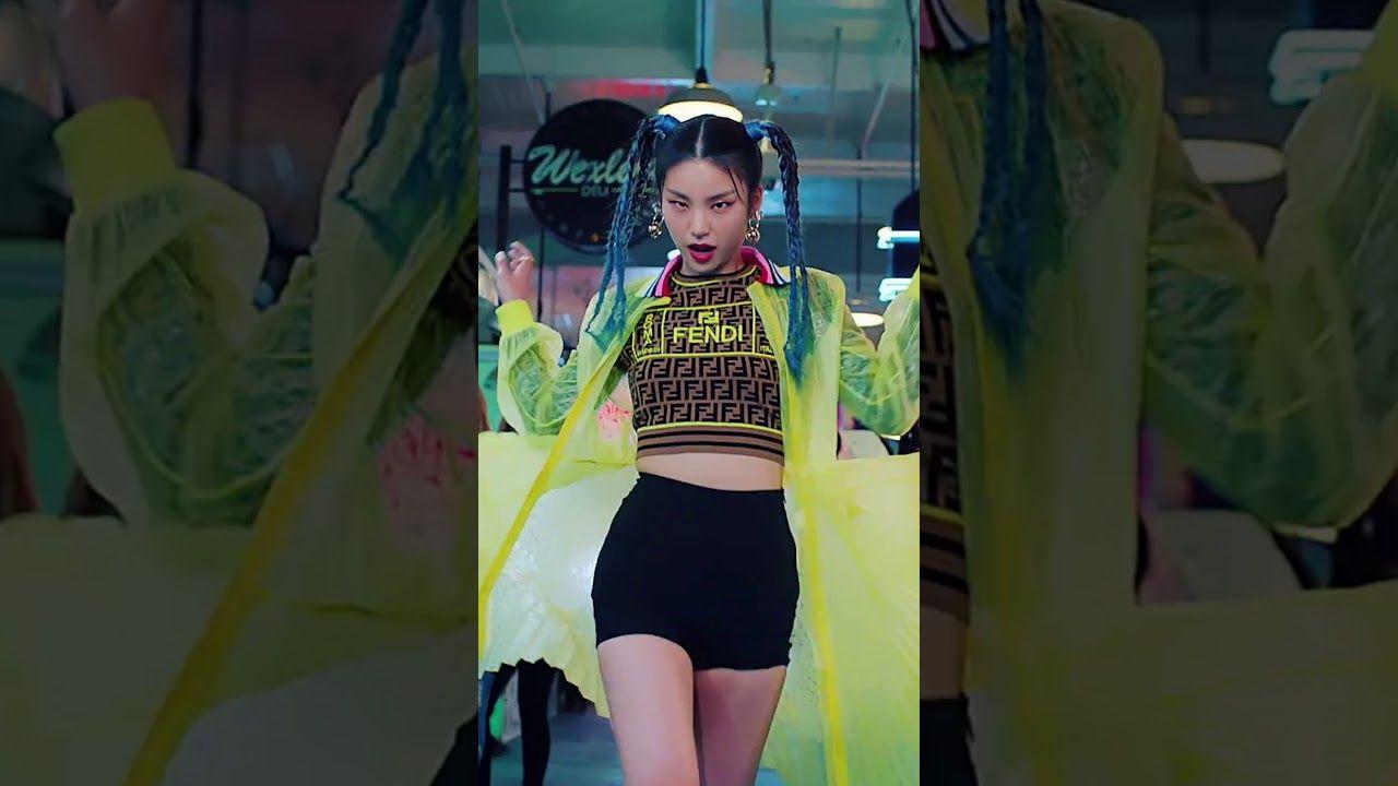 1280x720 ITZY ICY Yeji Samsung Wallpaper Video / Live Wallpaper free