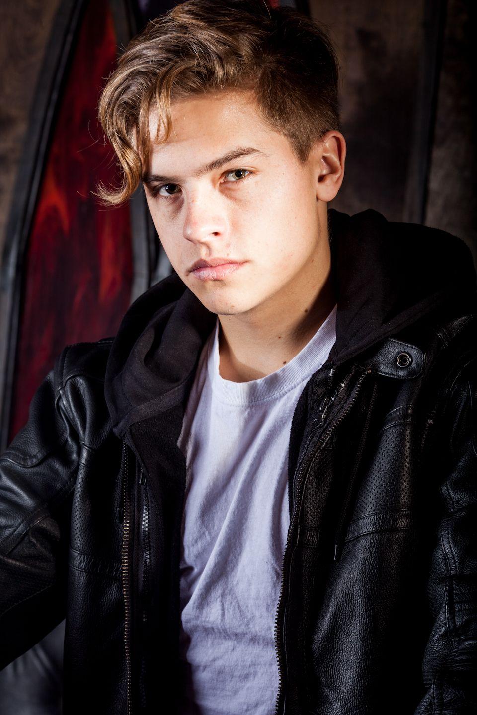 Dylan Sprouse Wallpapers - Top Free Dylan Sprouse Backgrounds ...