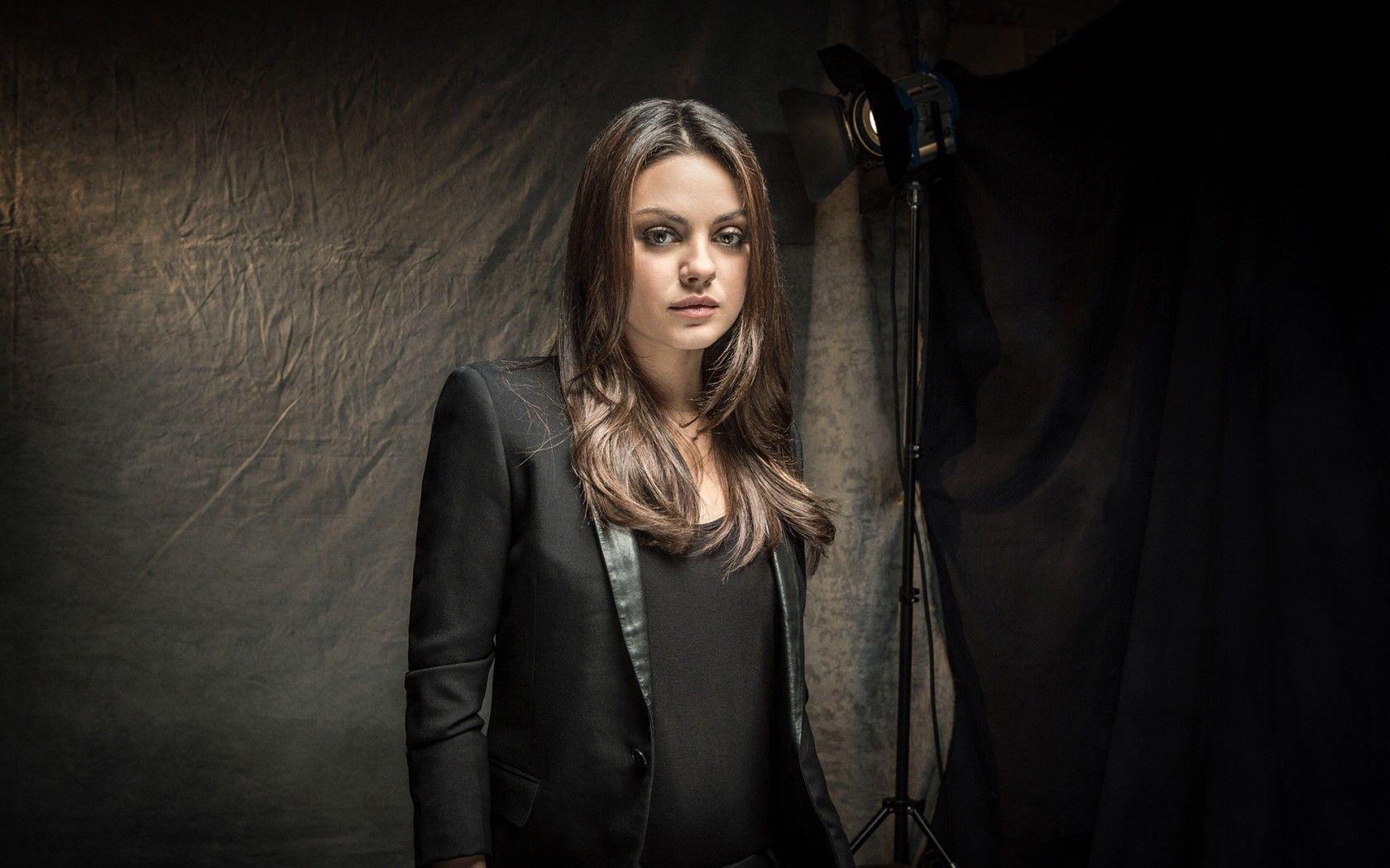 1680x1050 Jupiter Ascending Mila Kunis 22 HD Image Wallpaper