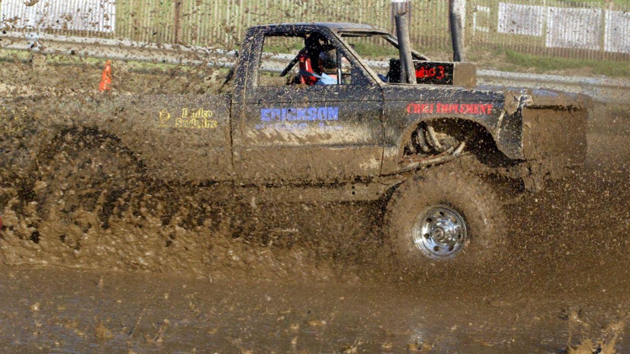 1245x700 MUD BOGGING 4x4 Offroad Race Racing Pickup (3) Wallpaper