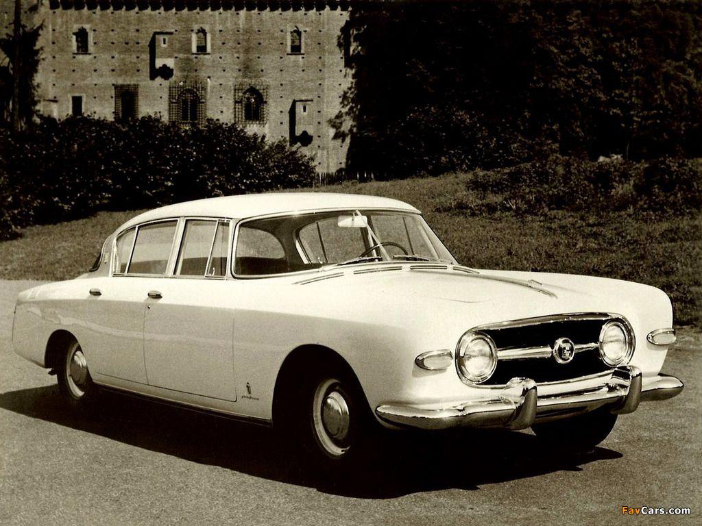1024x768 Nash Ambassador Prototype 1951 wallpaper (1024x768)