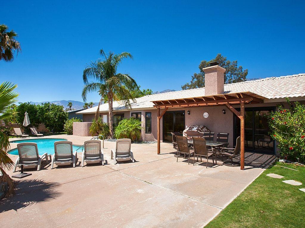 1024x768 California Vacation Villa. Vacation Palm Springs