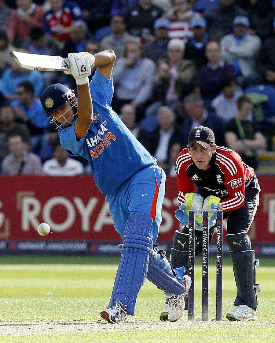 900x1120 Video: When Rahul Dravid hit three consecutive sixes
