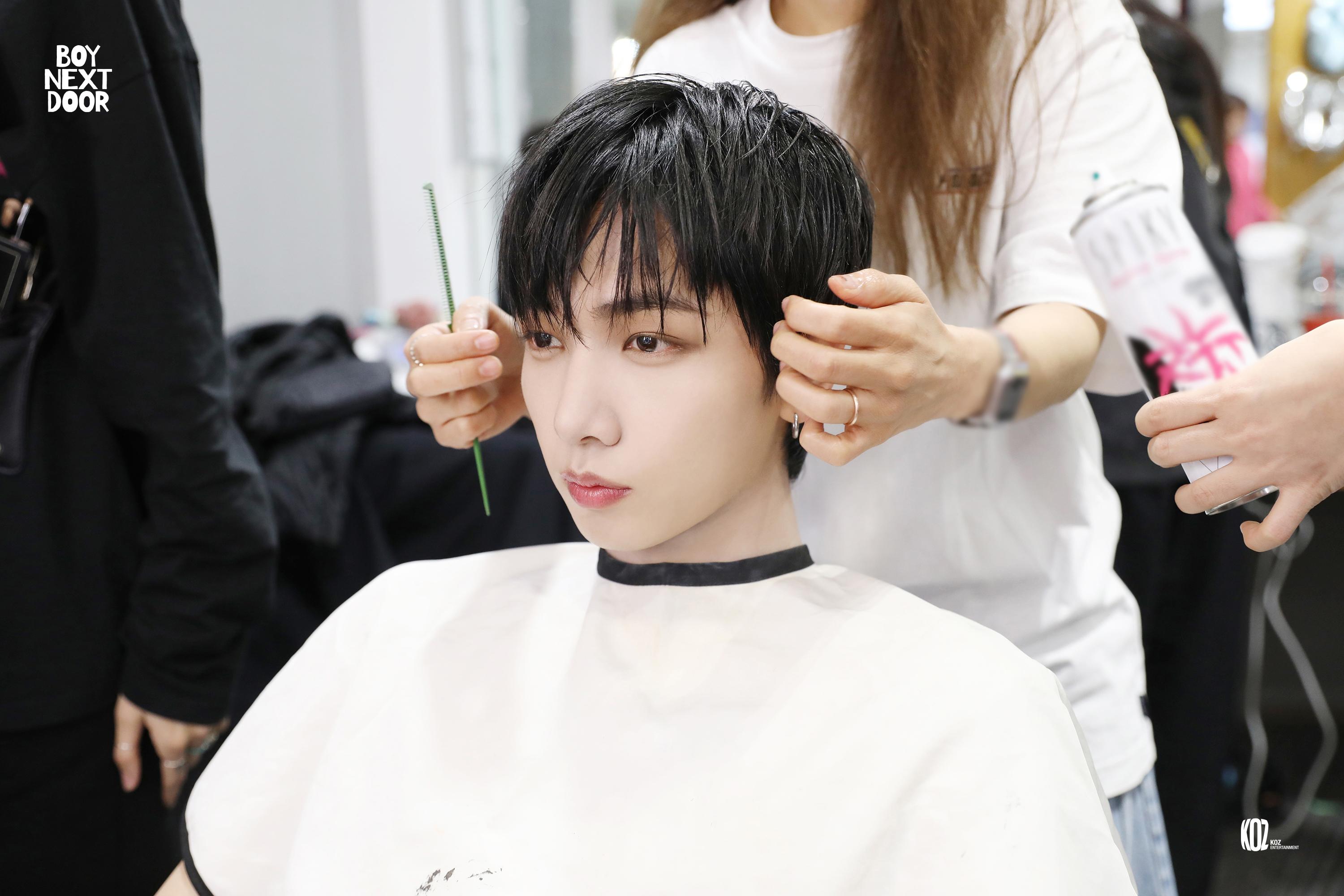 3000x2000 BOYNEXTDOOR Myung Jaehyun M Countdown MC debut behind the scenes