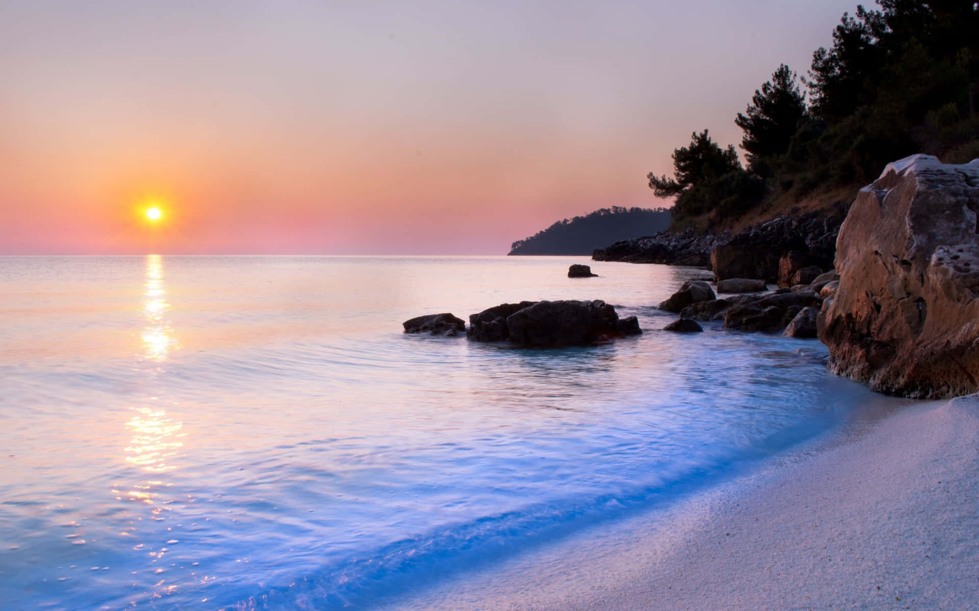 1920x1200 Beautiful Sea Wallpaper