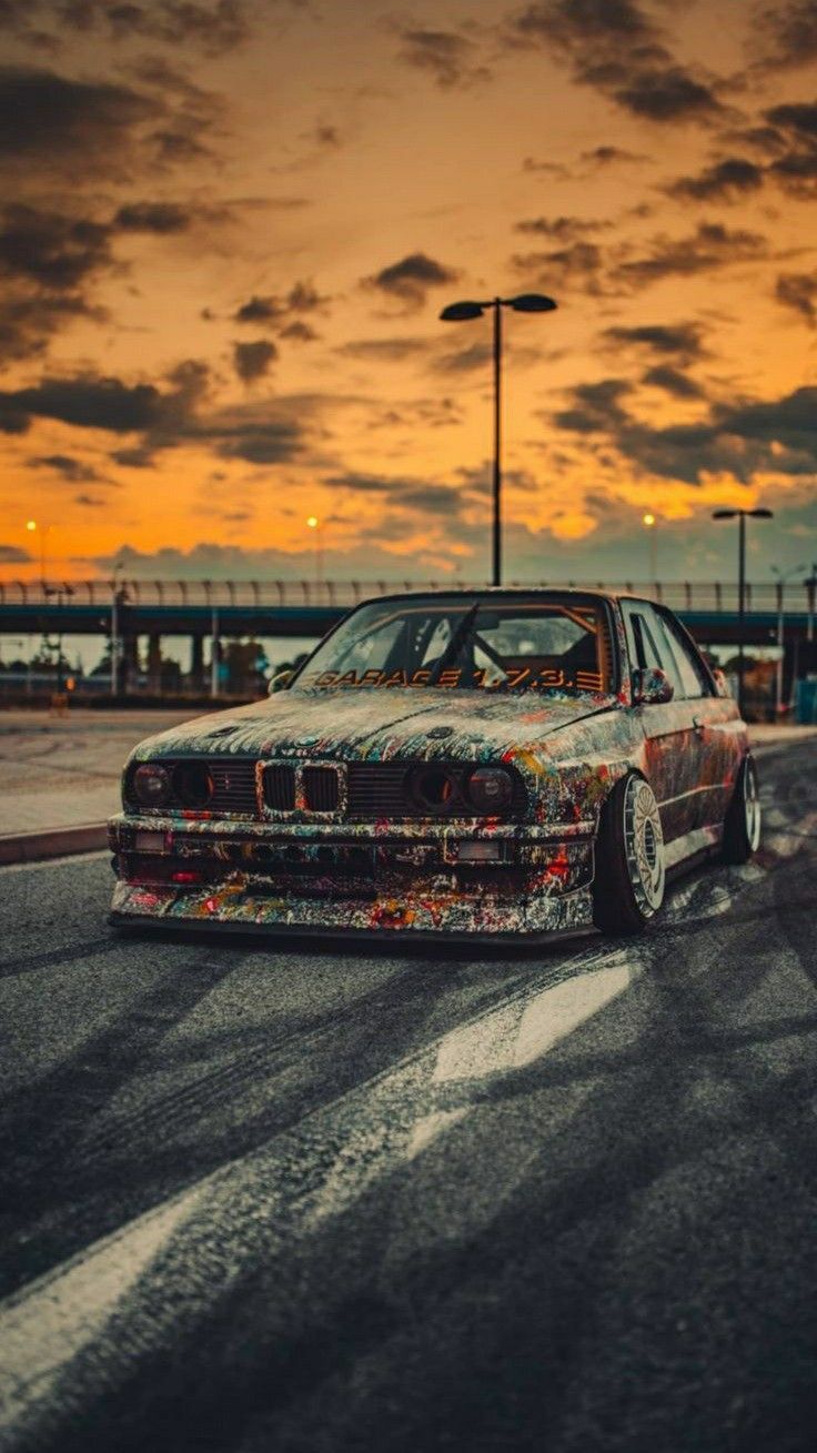 736x1309 BMW M3 E30