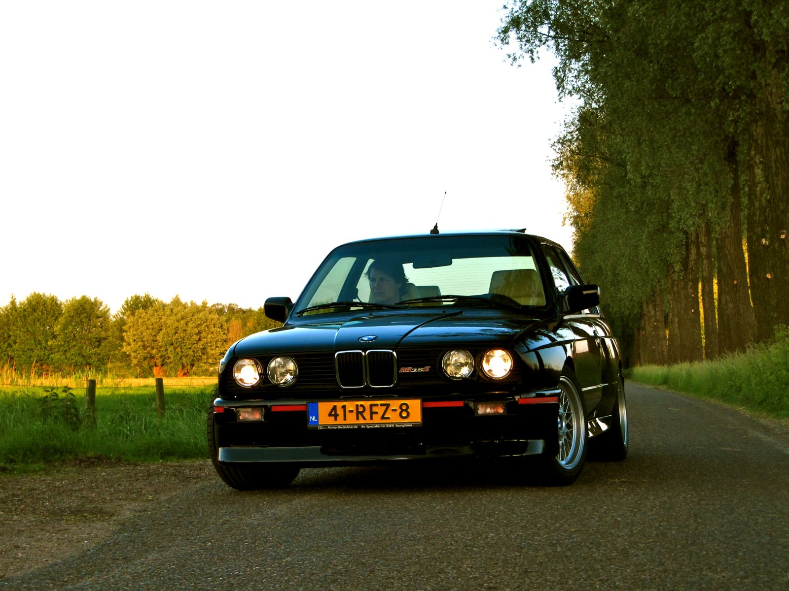 1600x1200 E30 Alpina wallpaper