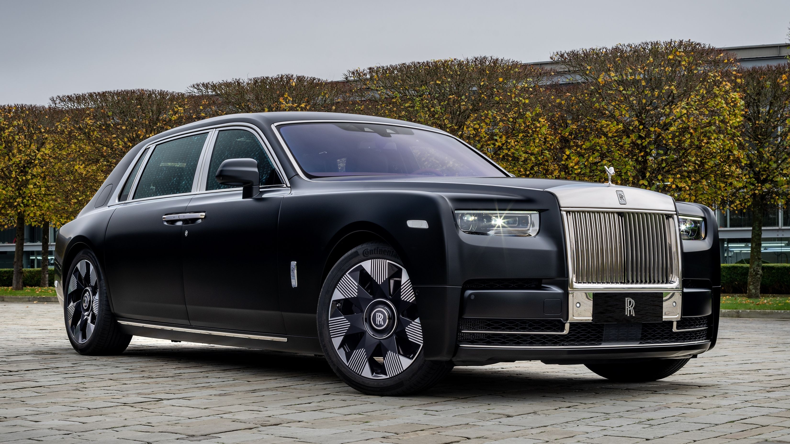 3300x1856 Rolls Royce Phantom Black Luxury Cars Popular 8K HDR Desktop Wallpaper Background Image For Apple MacBook Air MacBook Pro IMac Windows PC And Linux Computers 4K High Resolution