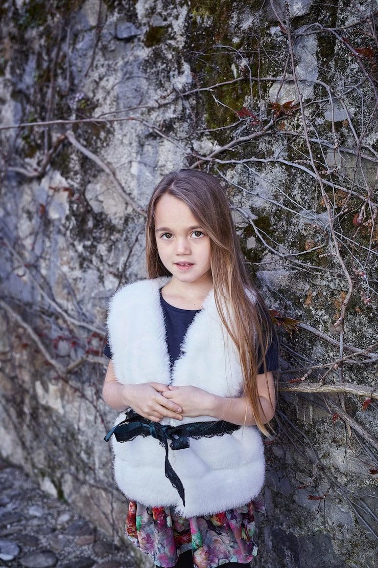 740x1110 Cailey fleming Image