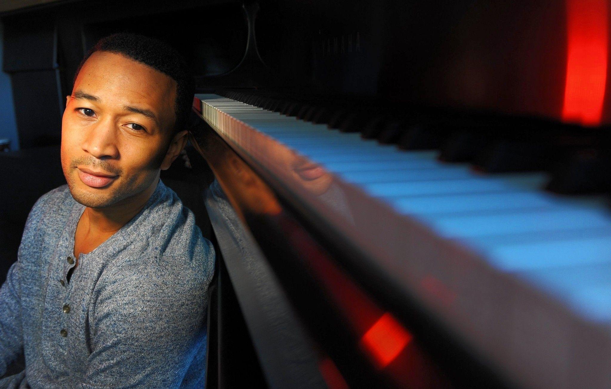 2048x1304 HD John Legend Wallpaper