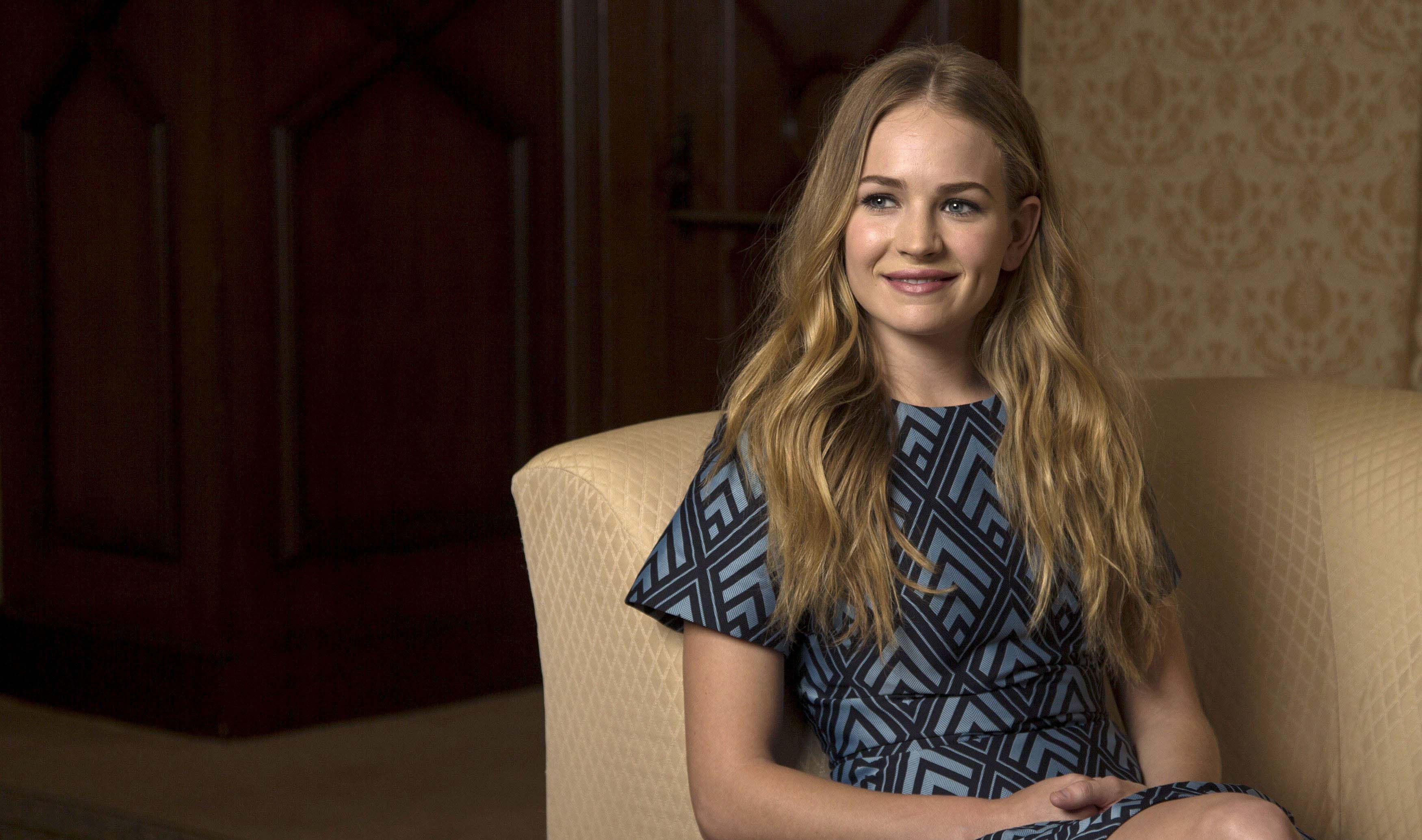 Britt Robertson Wallpapers - Top Free Britt Robertson Backgrounds