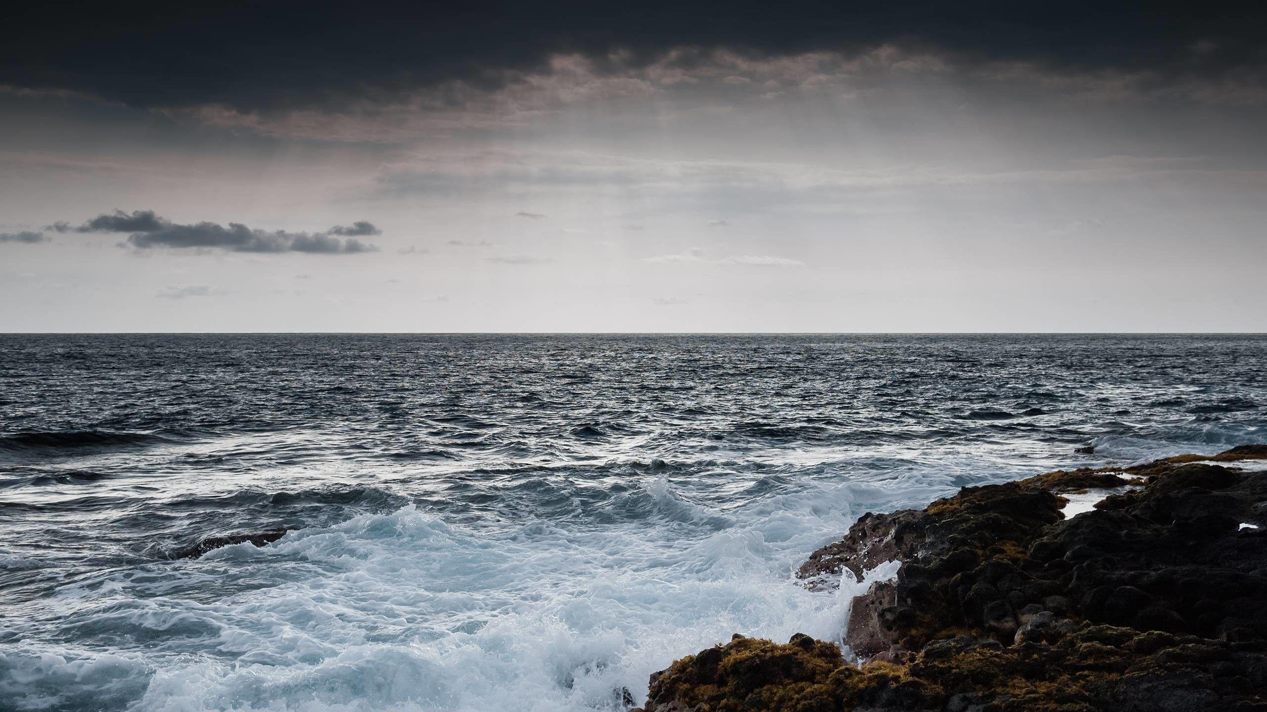 2560x1440 Stormy Ocean Wallpaper