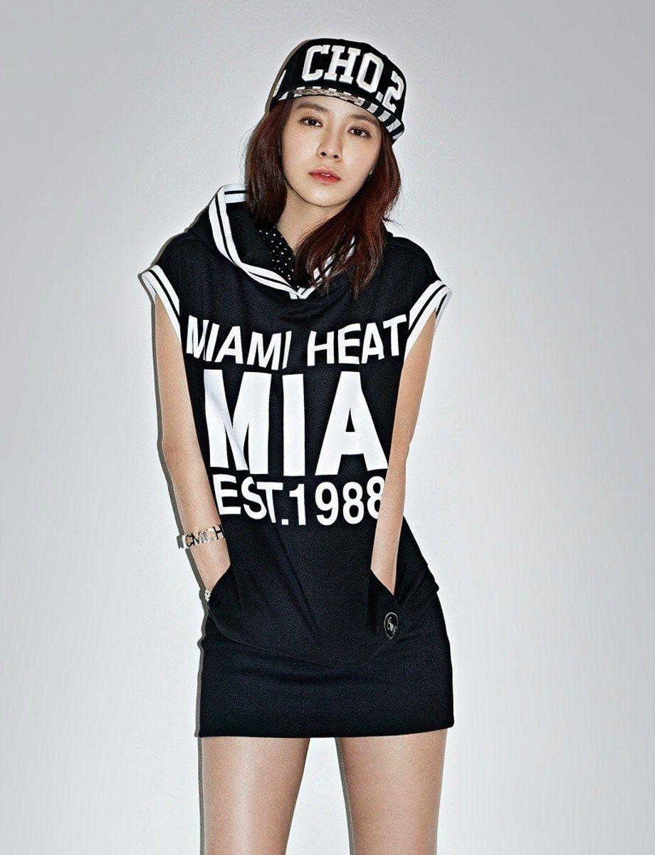 920x1200 Song Ji Hyo. Jersey dress outfit, Fashion, Types of fashion