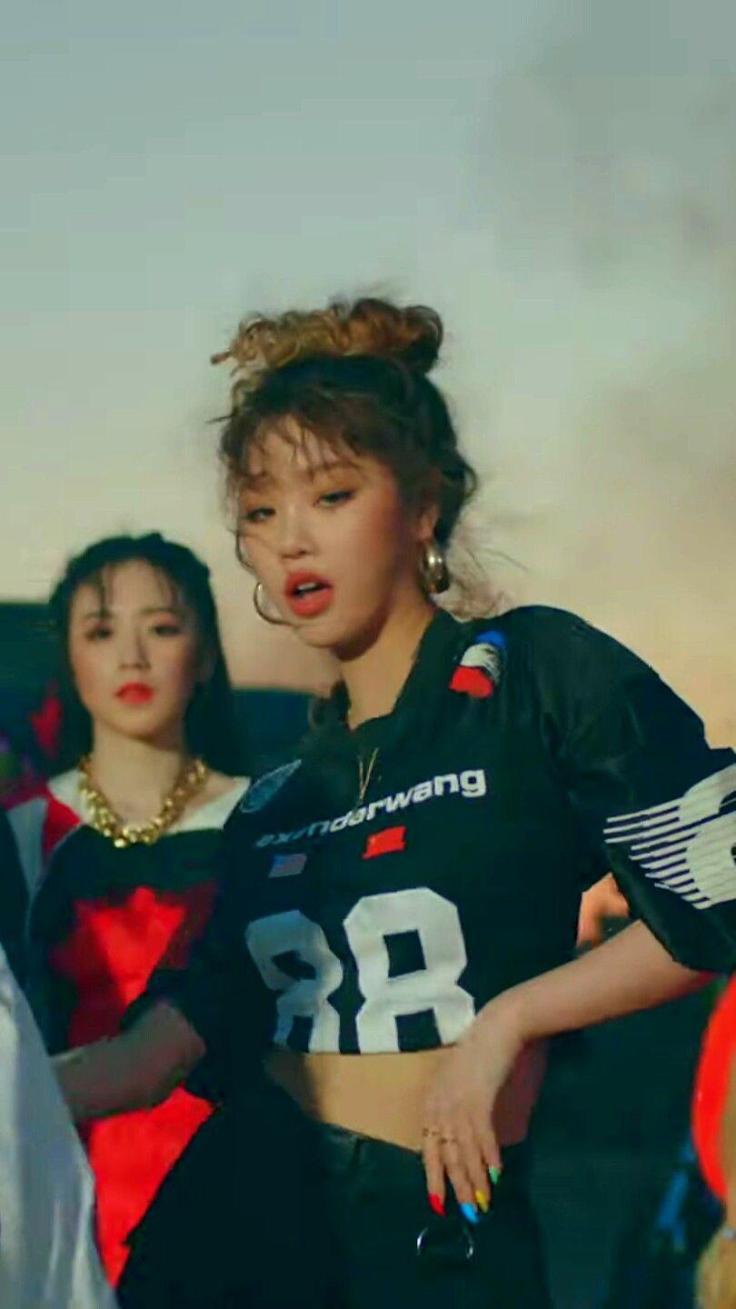 810x1440 G) I DLE MV #Uh Oh KPOP #Soojin, #Miyeon, #Yuqi, #Soyeon, #Minnie & #Shuhua #Gidle #G Idle Girl Group Gidle Wallpa. Kpop Girls, Girl Group, Celebrities Female