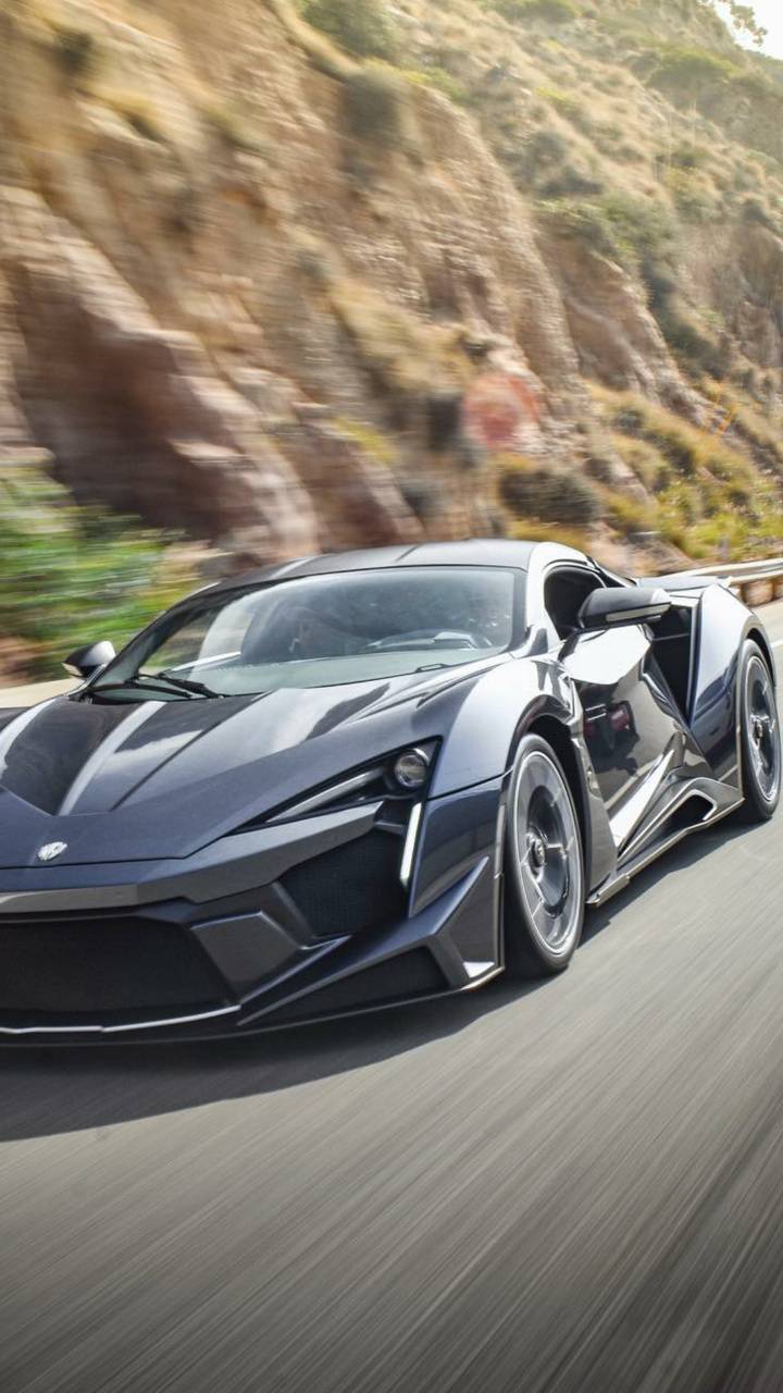 Fenyr Supersport Wallpapers Top Free Fenyr Supersport Backgrounds Wallpaperaccess