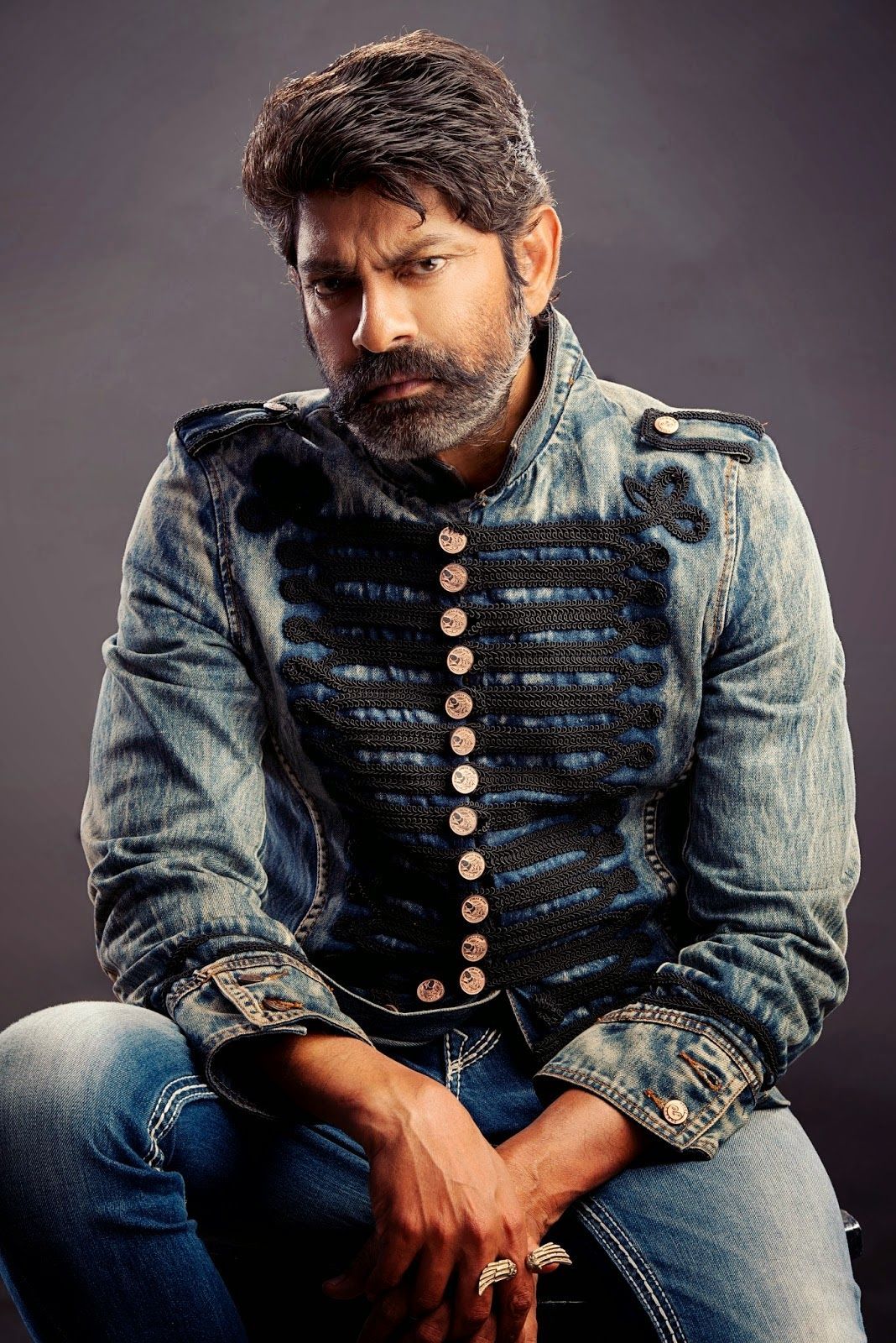 1068x1600 Jagapathi Babu Wallpaper