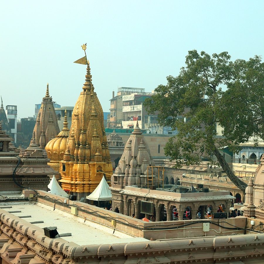 900x900 Kashi Vishwanath Temple Vrindavan: Kashi Vishwanath Temple Timings, Route Map, Puja, History, Facts, Photo