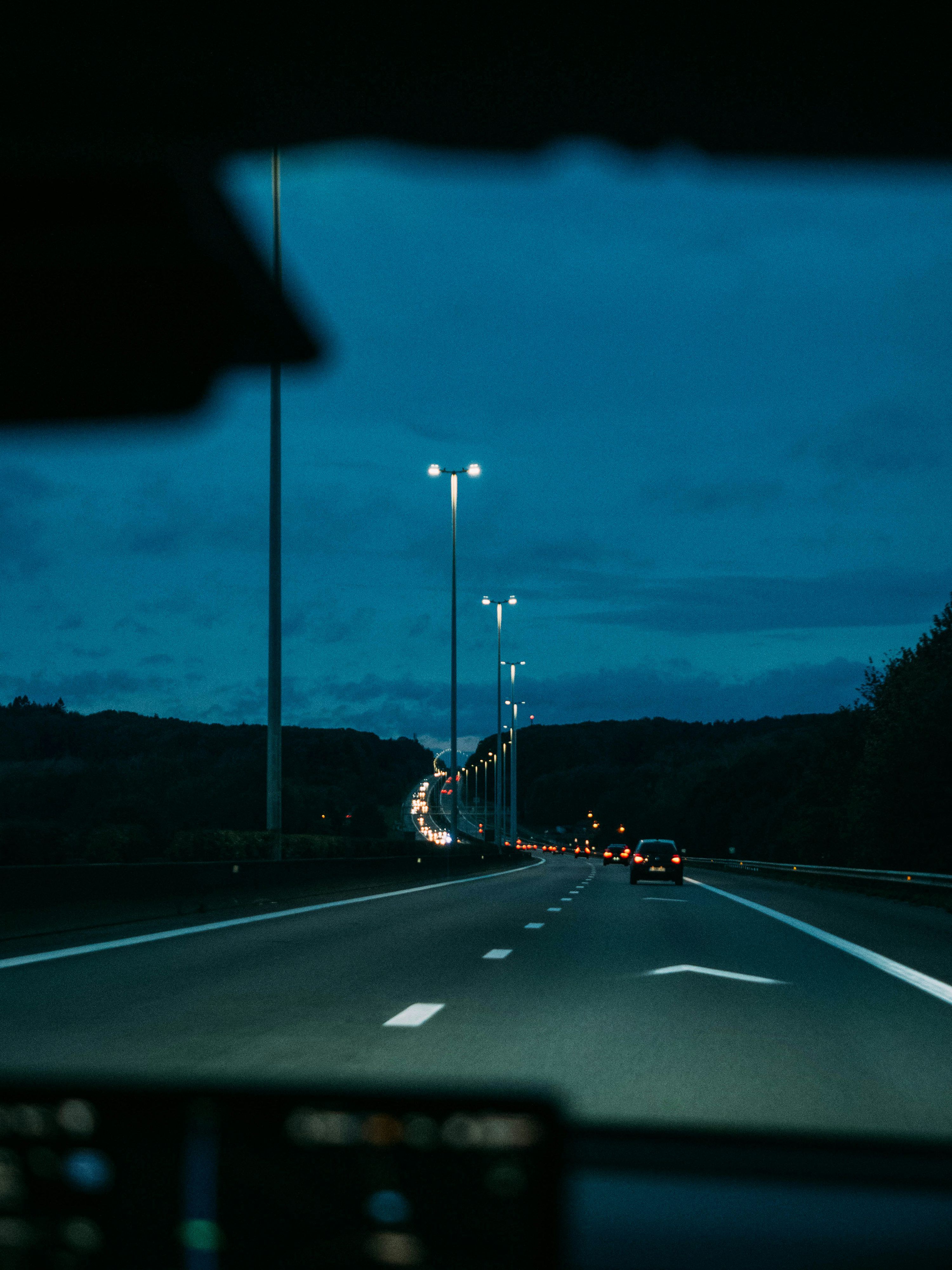 3000x4000 Highway Night Picture. Download Free Image