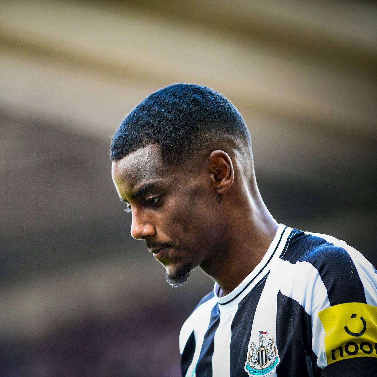 1200x1200 Download Alexander Isak Side View Photo Wallpaper