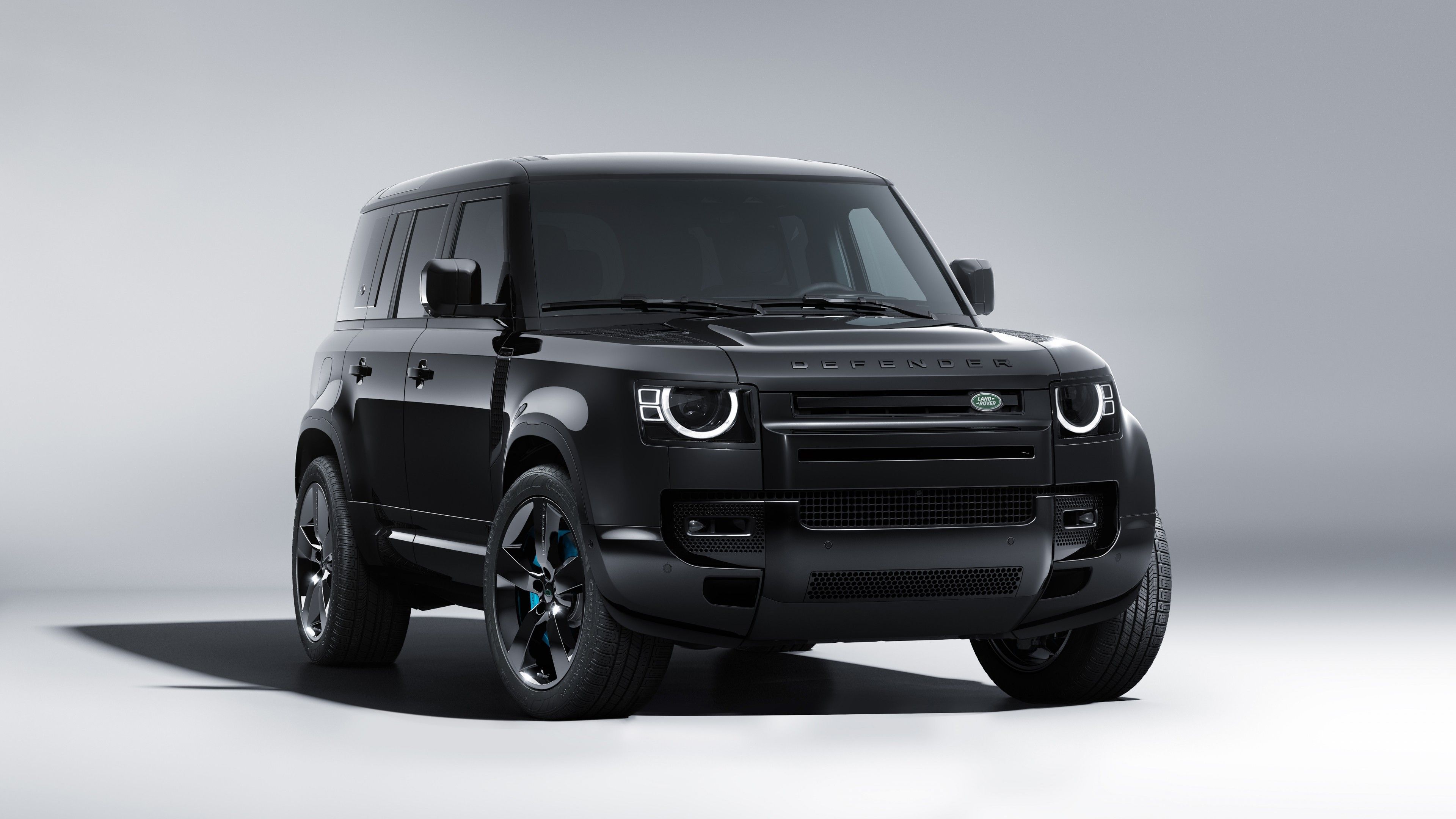3840x2160 Land Rover Defender 110 V8 Bond Edition 2021 4K HD Cars Wallpaper
