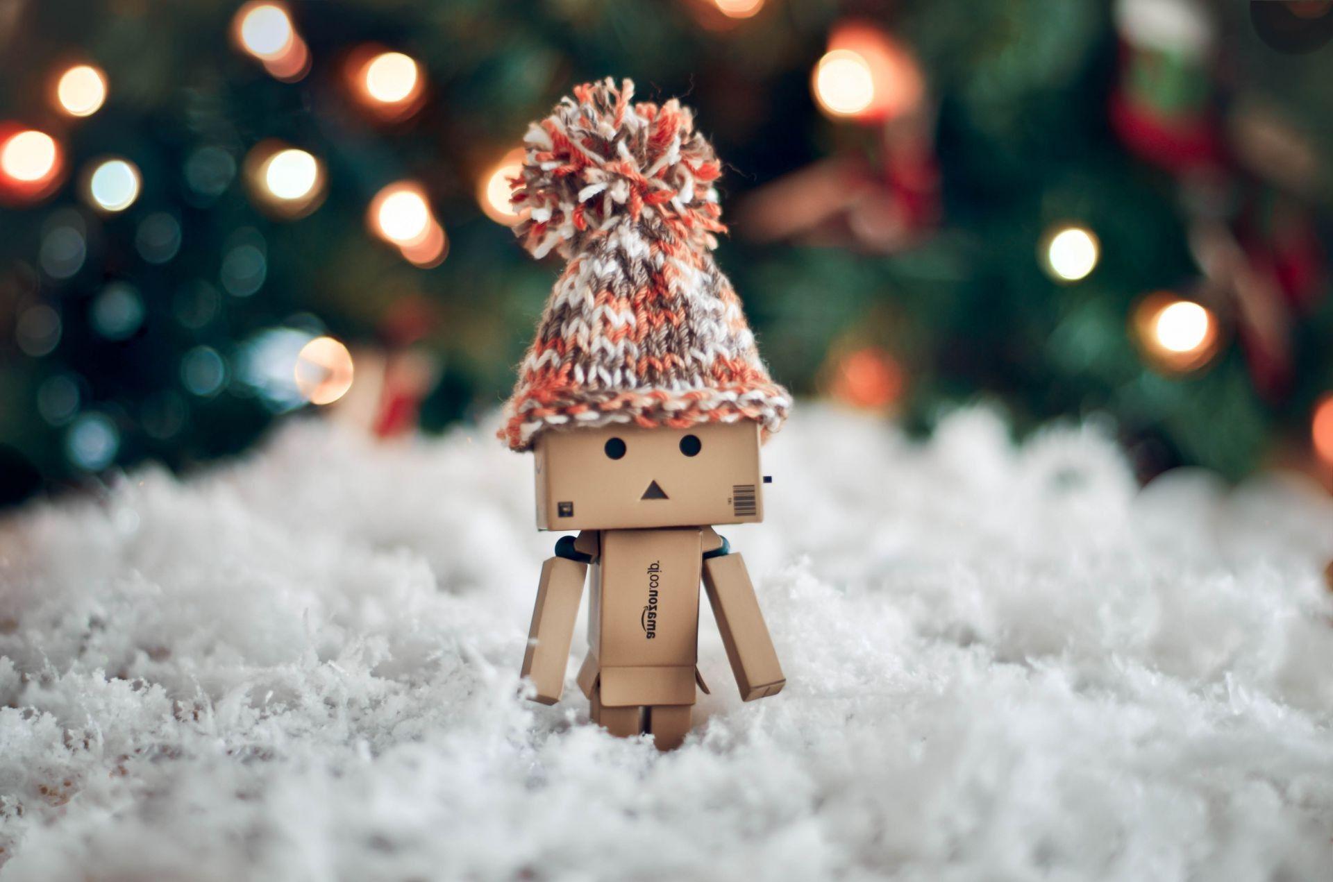 1920x1271 Mood cardboard box amazon holiday hat