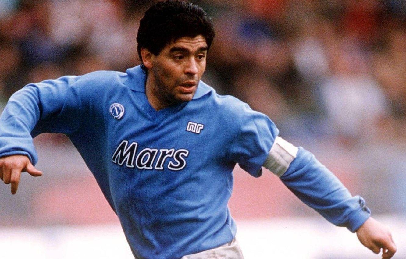 Hình nền màu xanh da trời 1332x850, đội trưởng, Sao Hỏa, Napoli, Hình ảnh Diego Maradona