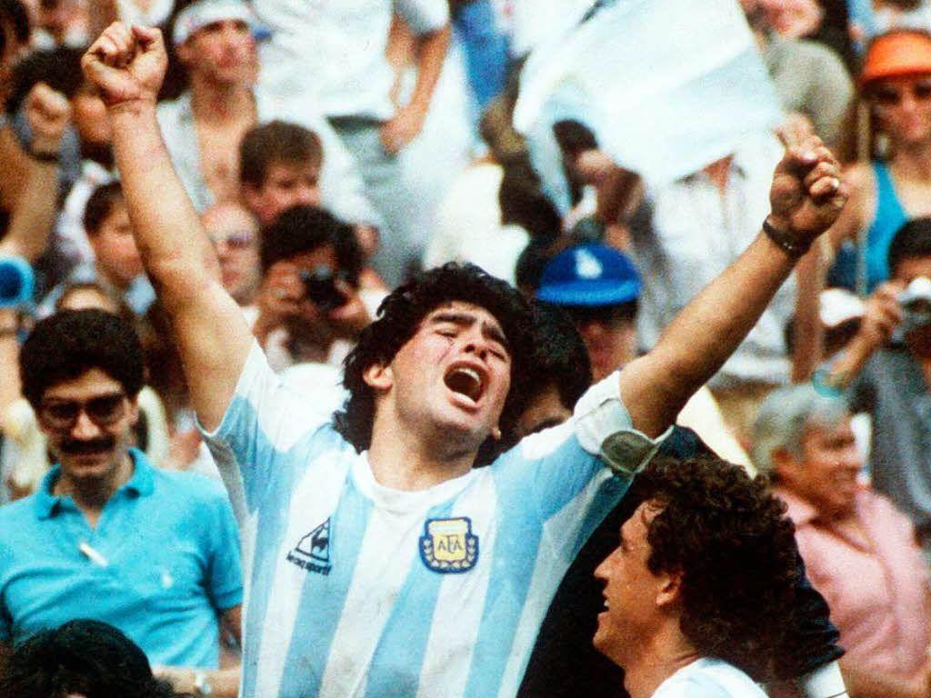 Hình nền lịch sử 1024x768: Diego Maradona (1960-)