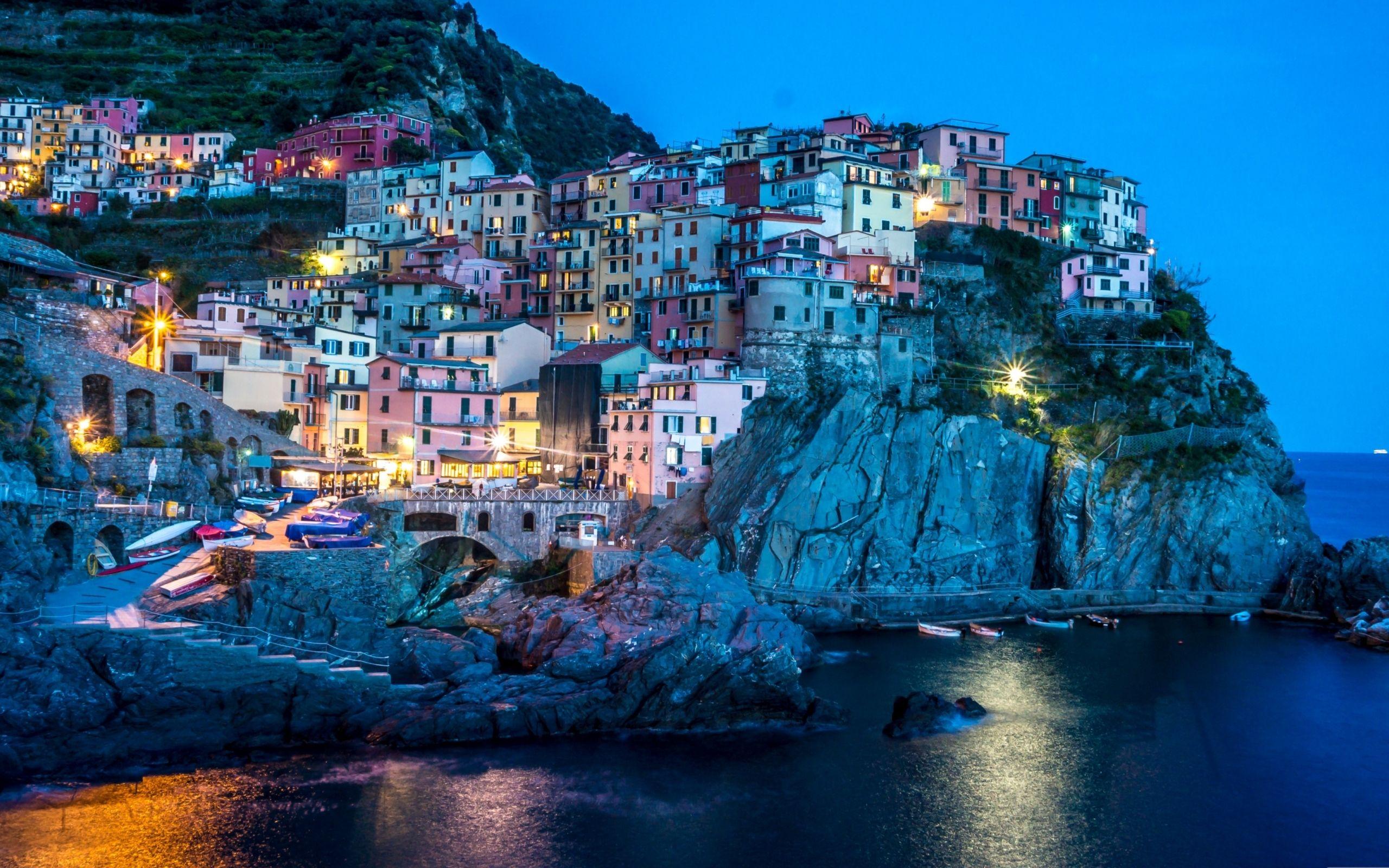 2560x1600 Beautiful Houses Mac Wallpaper Download
