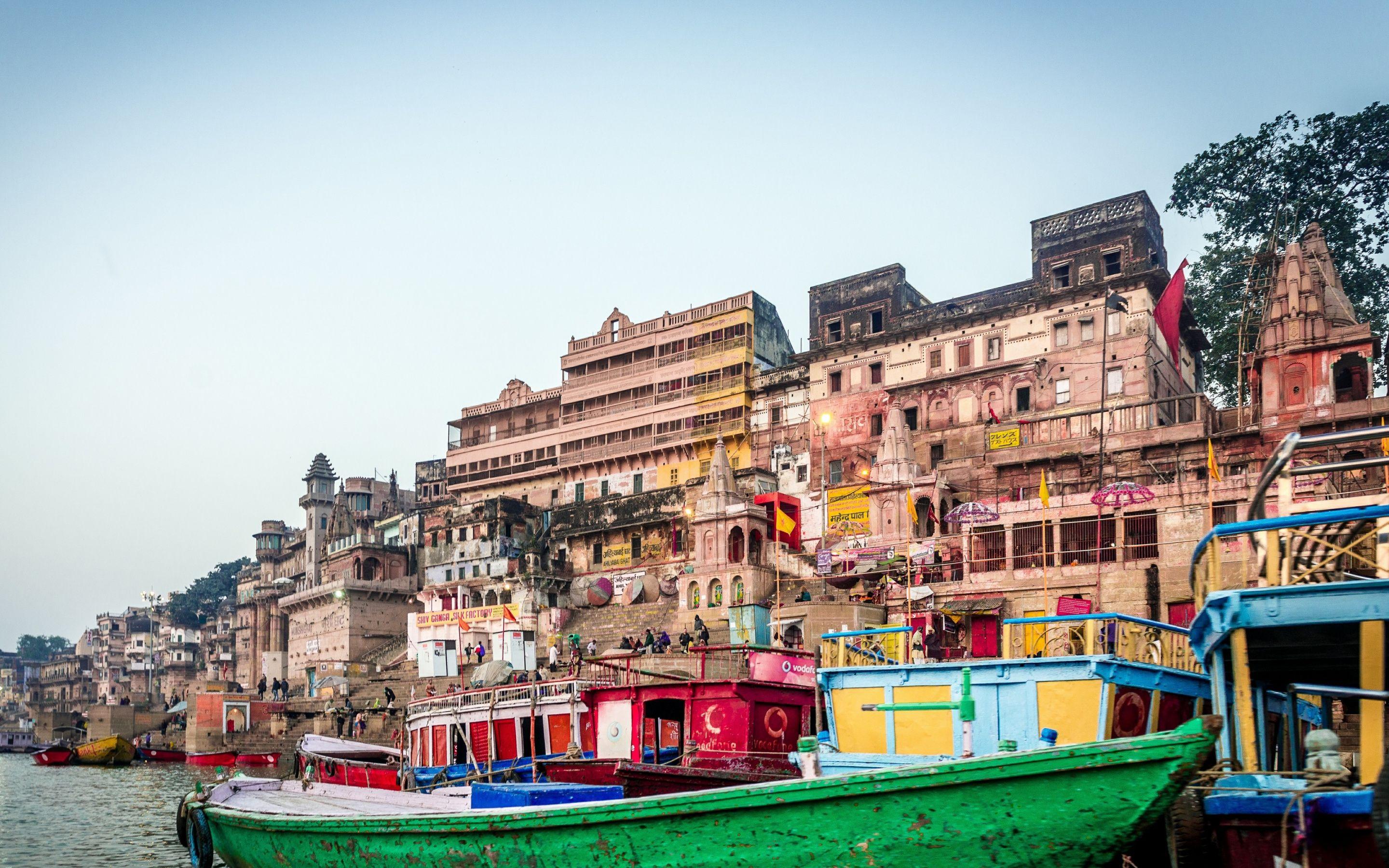 2880x1800 Tourism, Water Transportation, River, Harbor, Sky Wallpaper
