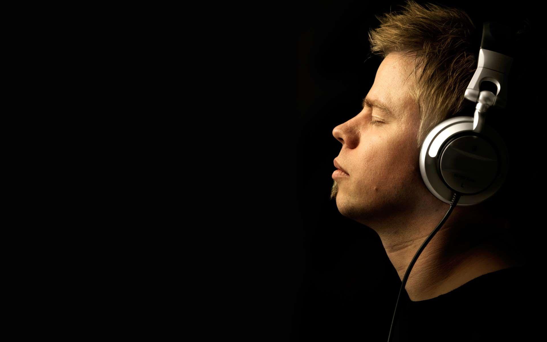 1920x1200 Ferry Corsten Wallpaper