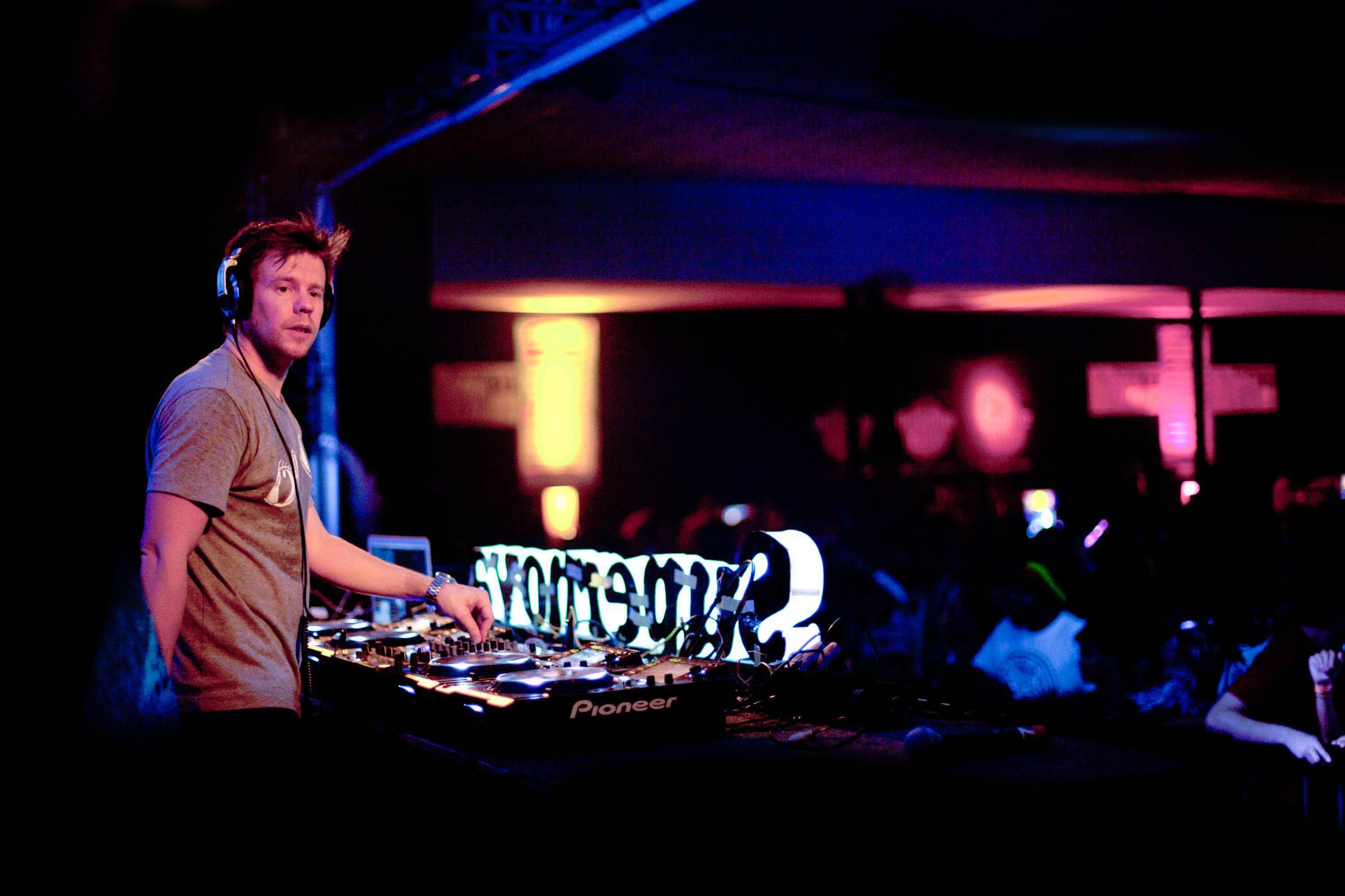 Ferry Corsten Wallpapers - Top Free Ferry Corsten Backgrounds