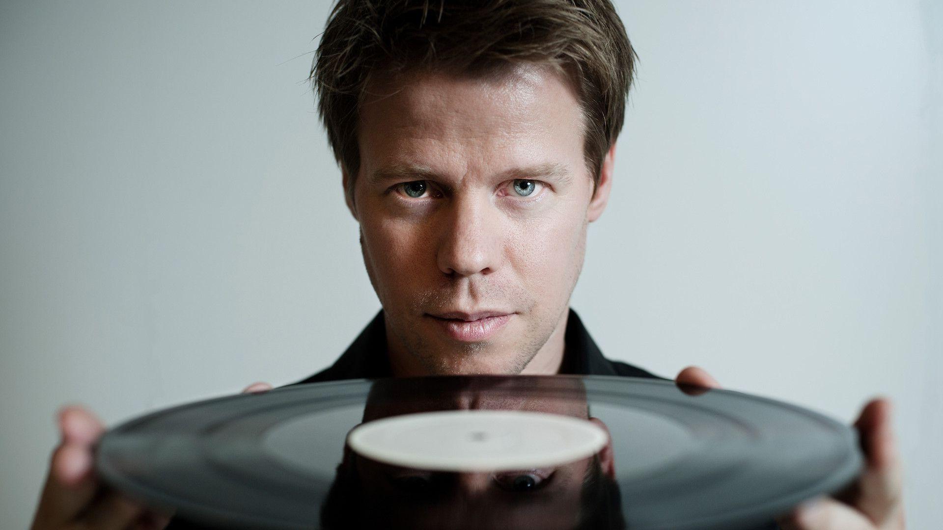 1920x1080 Ferry Corsten Wallpaper Image Photo Picture Background