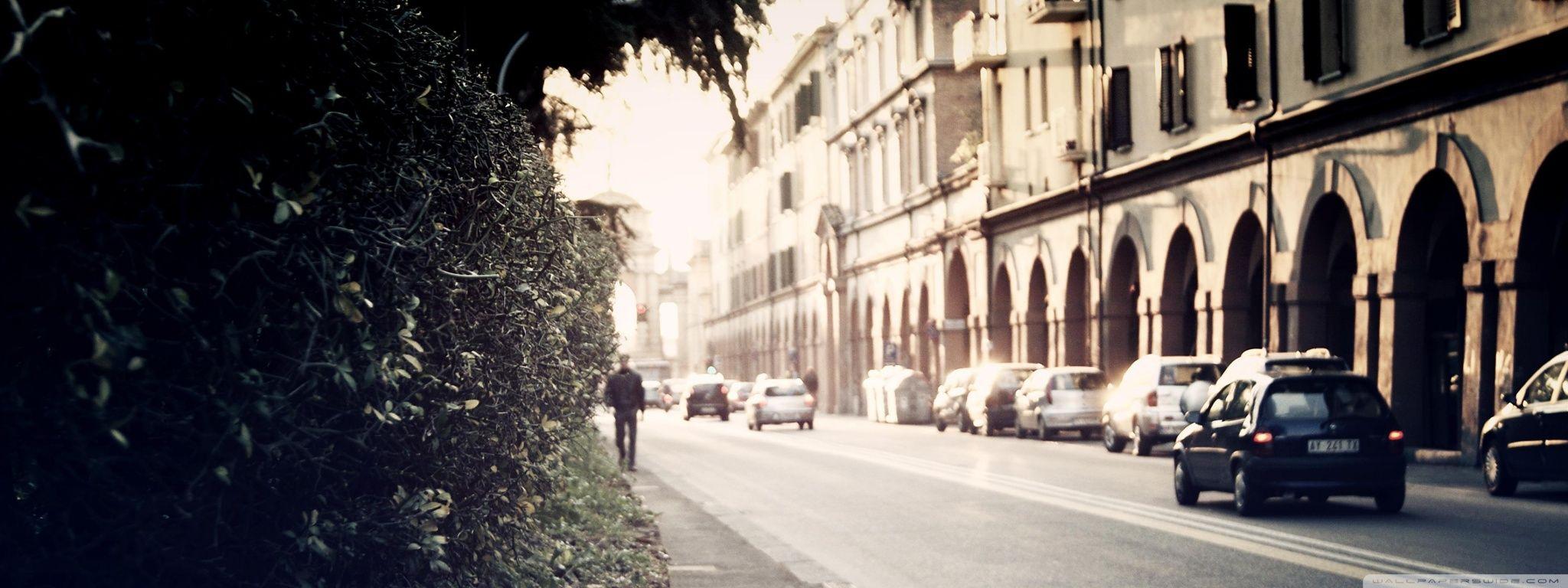2048x768 Street In Italy ❤ 4K HD Desktop Wallpaper for 4K Ultra HD TV • Dual