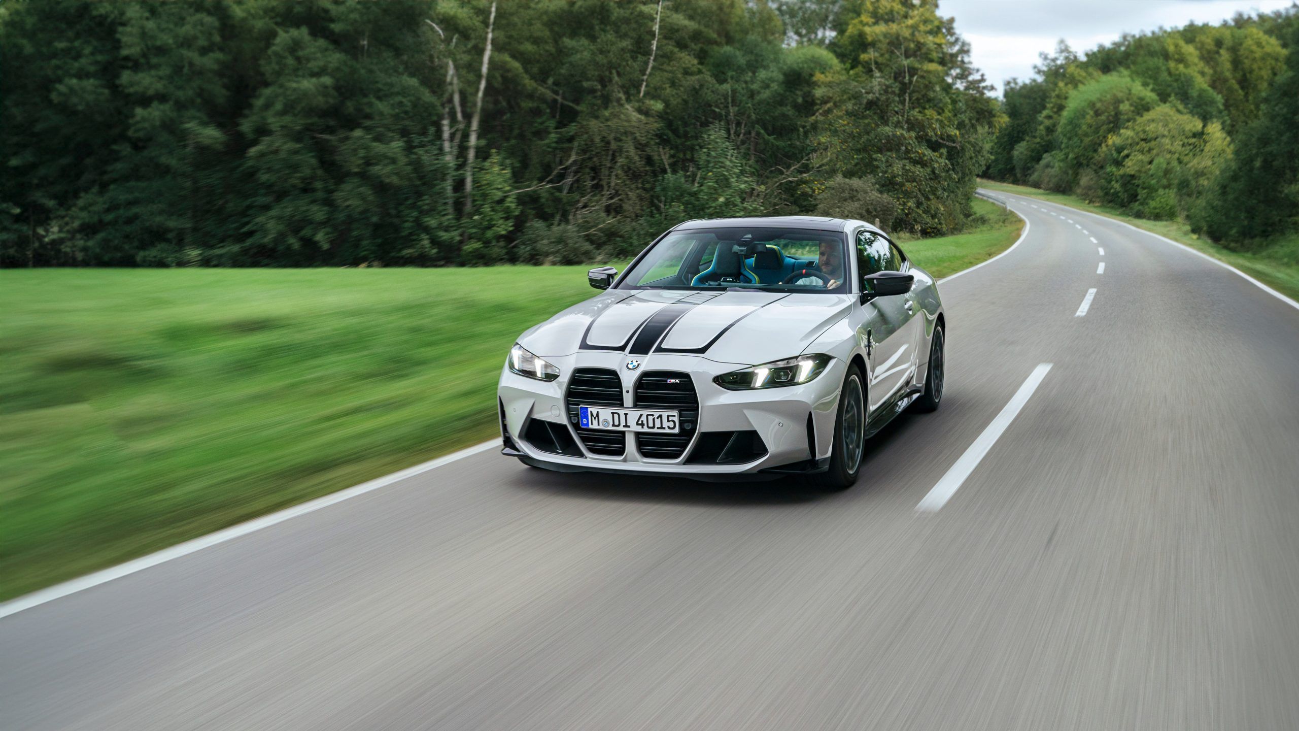 2560x1440 BMW M4 Wallpaper 2025 BMW M4 Wallpaper