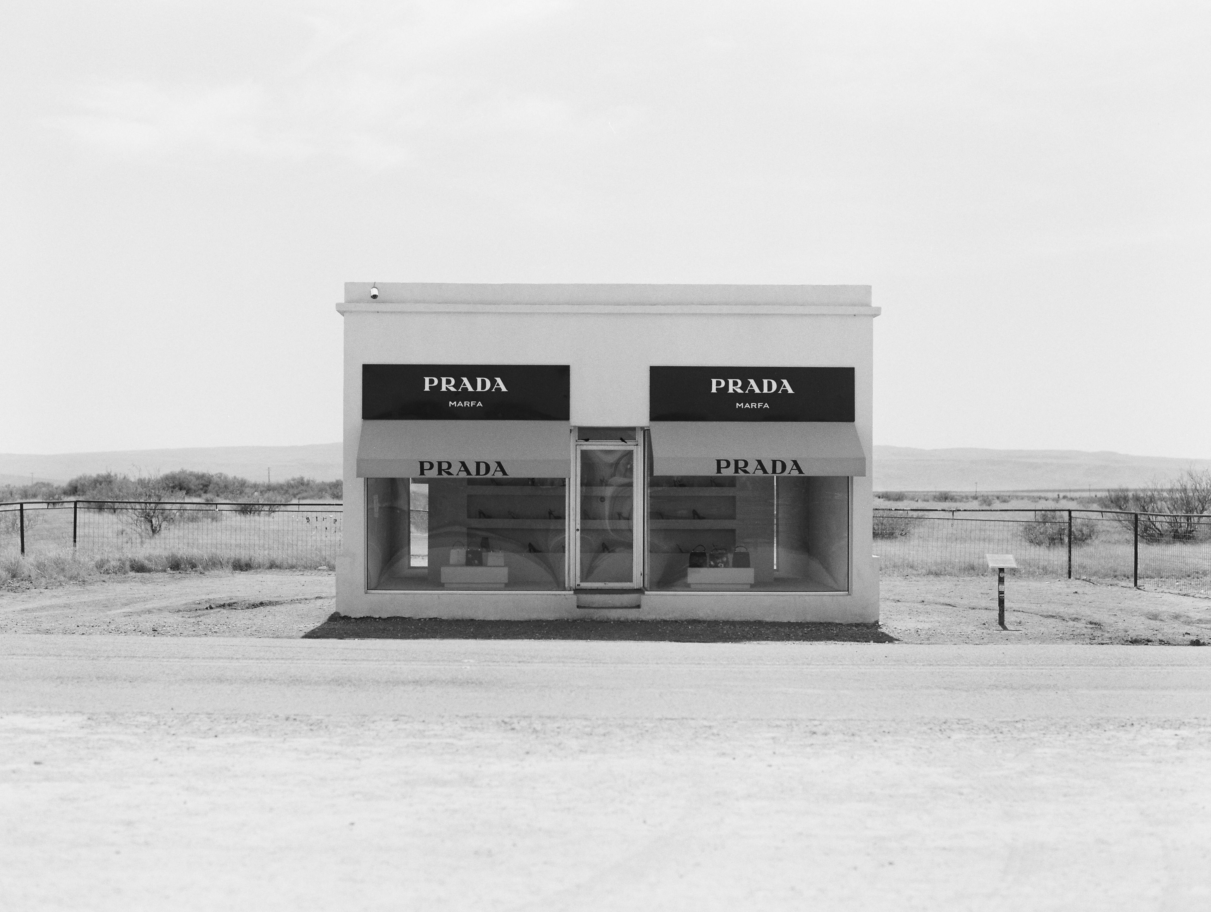 4046x3047 Prada Marfa Photo, Download The BEST Free Prada Marfa & HD Image