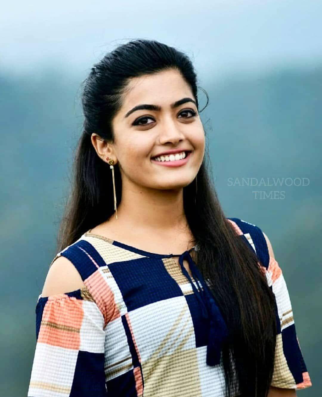 Rashmika Mandanna Hd Wallpapers Top Free Rashmika Mandanna Hd