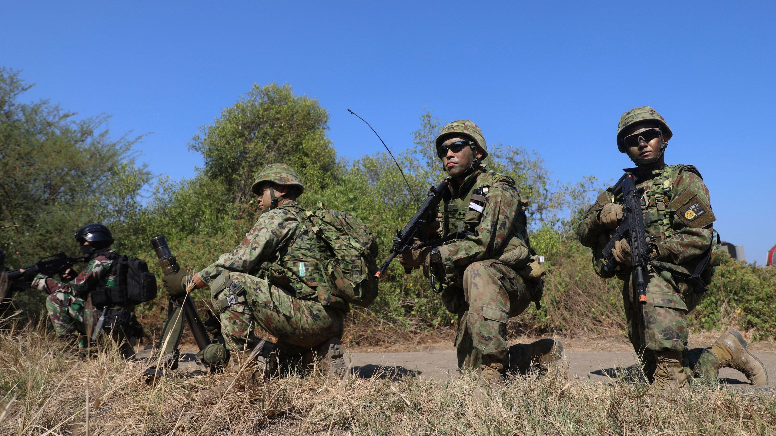 2560x1440 Australian And Indonesian Forces Deploy Battle Tanks In US Led Combat Drills Amid Chinese Concern
