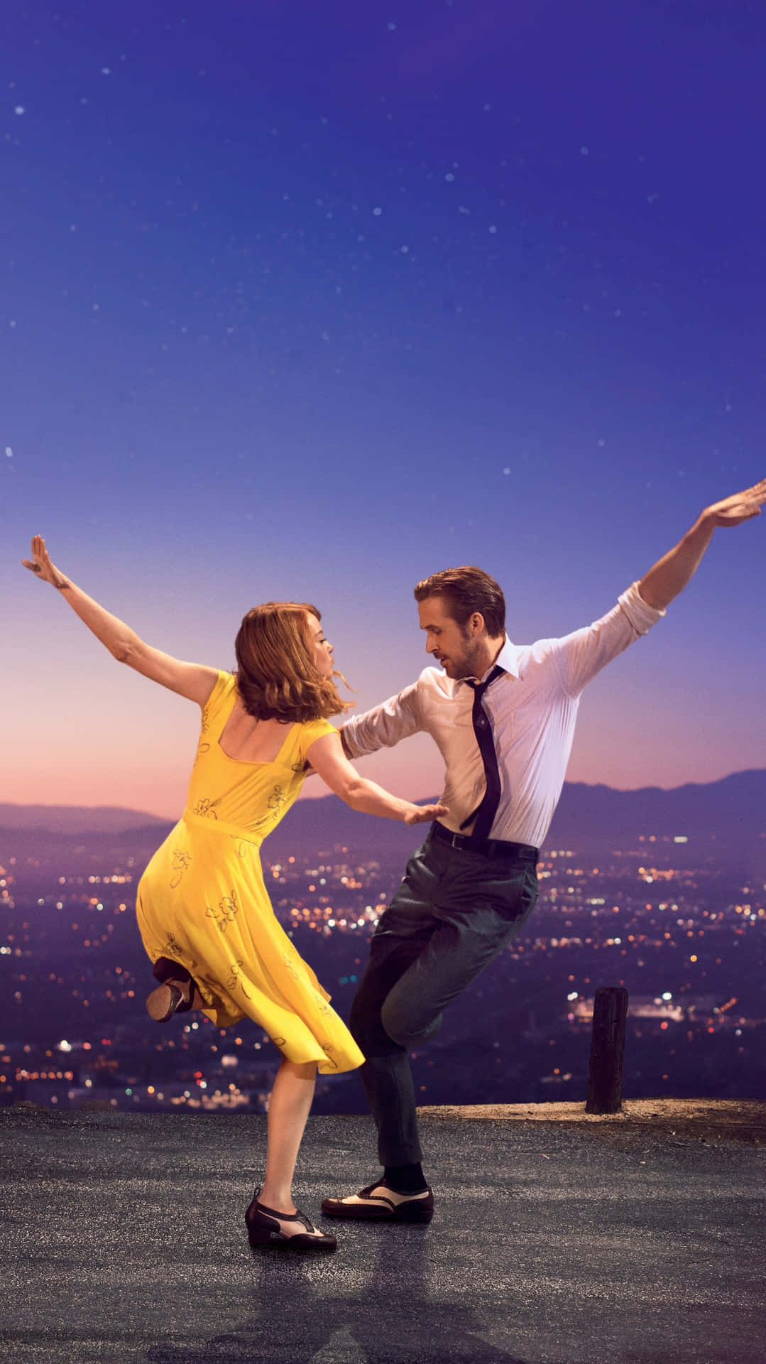 1079x1920 Download Experience the love story of La La Land in crystal clear, 4k image quality Wallpaper