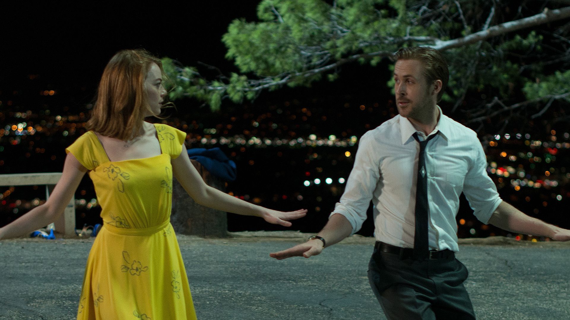 1920x1080 La La Land Movie Review: Overrated Film Criticism vs Praise