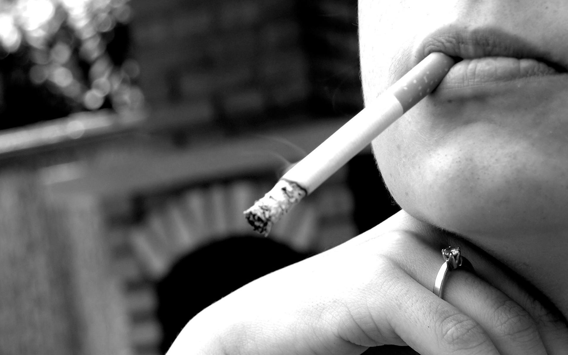 1920x1200 Smoker Wallpaper