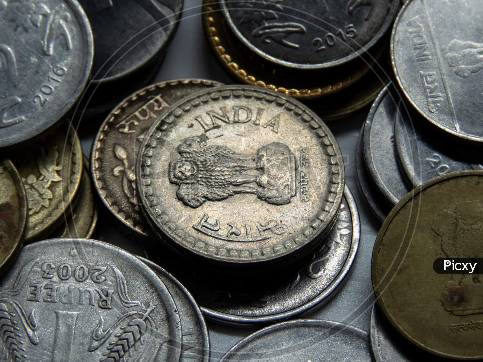 1600x1200 Image Of Close Up Image Of Indian Currency Coins. RT612334 Picxy
