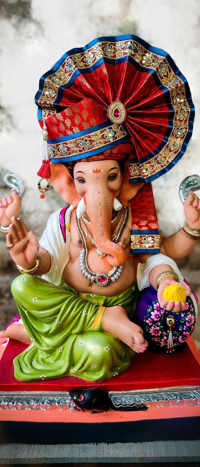 686x1600 lord Ganesha Mobile Walls
