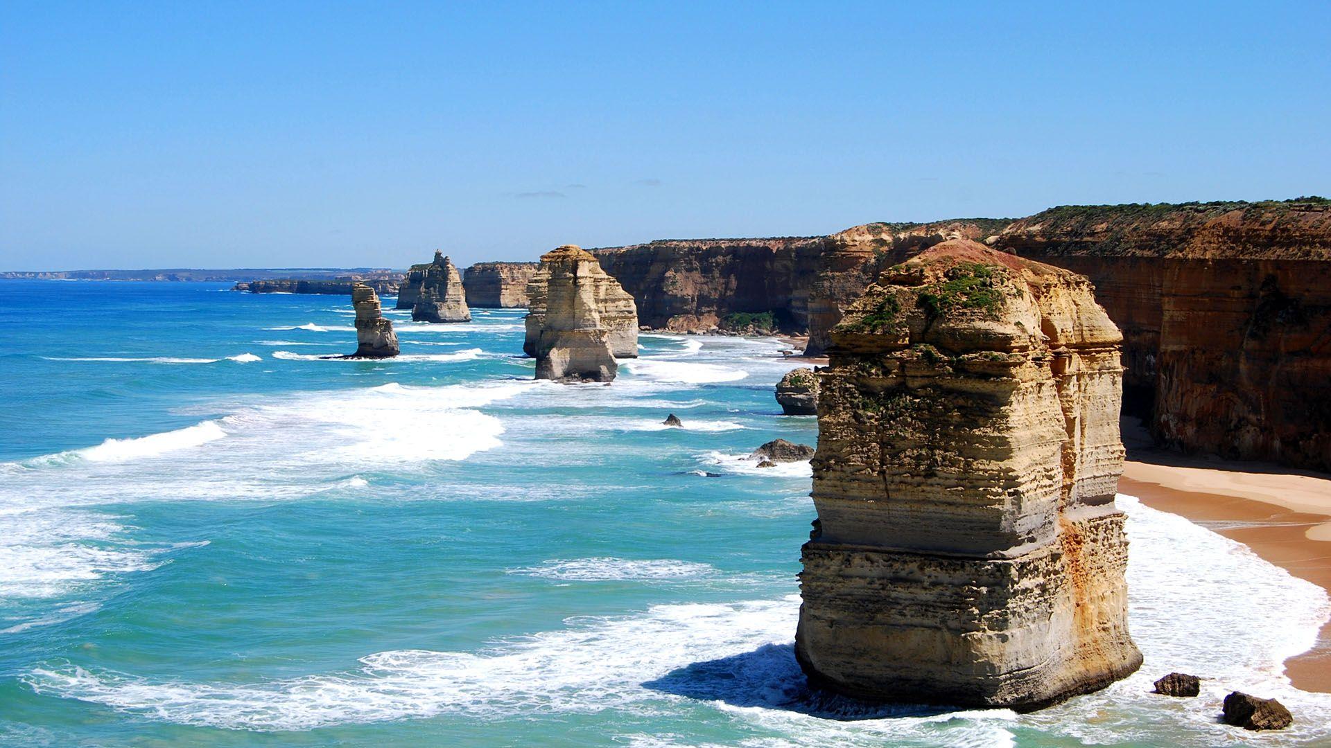 1920x1080 The Twelve Apostles along the Great Ocean Road in Australia