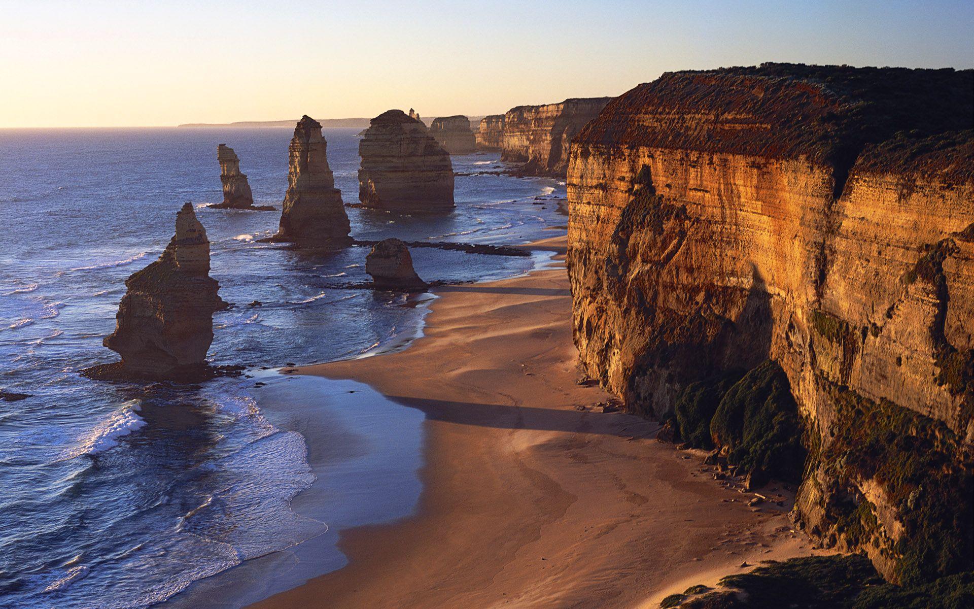 1920x1200 Twelve Apostles, Port Campbell National Park, Victoria, Australia